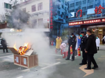 防患于未“燃”臥龍婦幼開(kāi)展消防培訓(xùn)與實(shí)戰(zhàn)演練