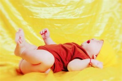 小兒腹瀉怎么辦？小兒穴位貼敷、推拿更簡(jiǎn)單方